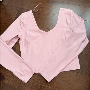 Lululemon Athletica Light Pink aline long sleeve Top